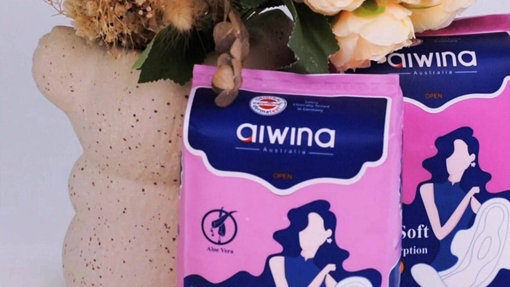 Aiwina Sanitary Napkins 320mm comparison UGC